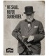 PLAQUE 30X40 CHURCHILL NEVER SURRENDER C2