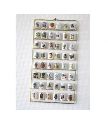 PRESENTOIR 48 DES METAL A SUSPENDRE